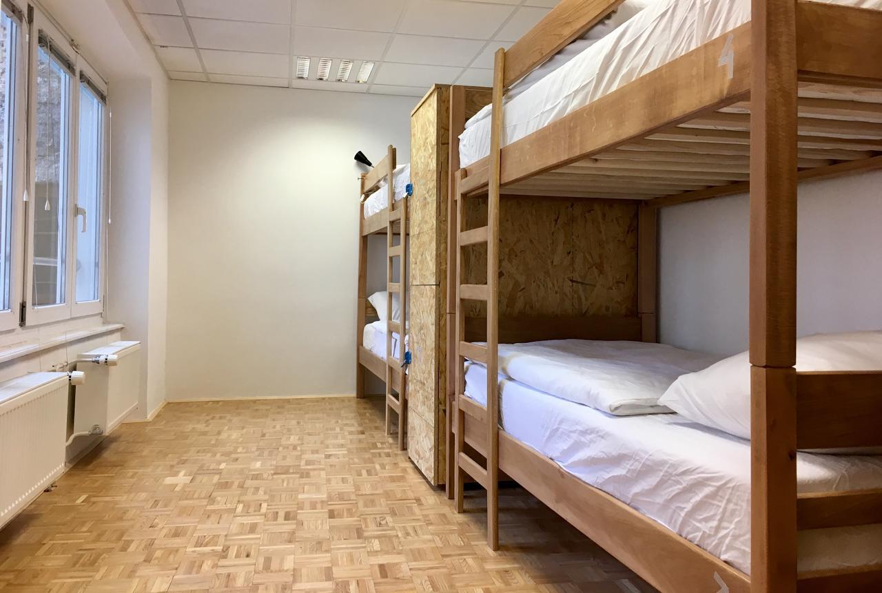 Kva Hostel Ljubljana Buitenkant foto